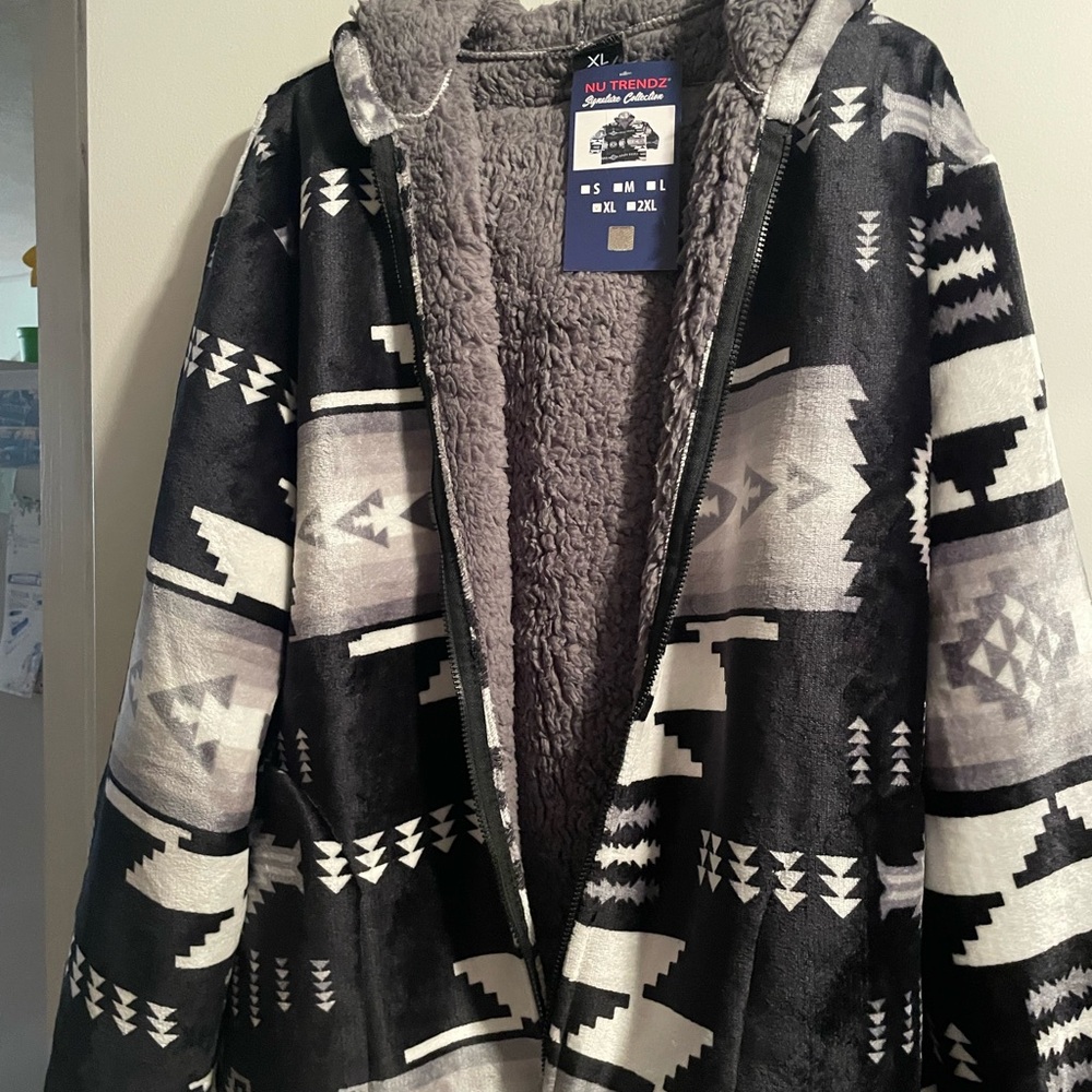 Black and White Geometric Patterned Jacket